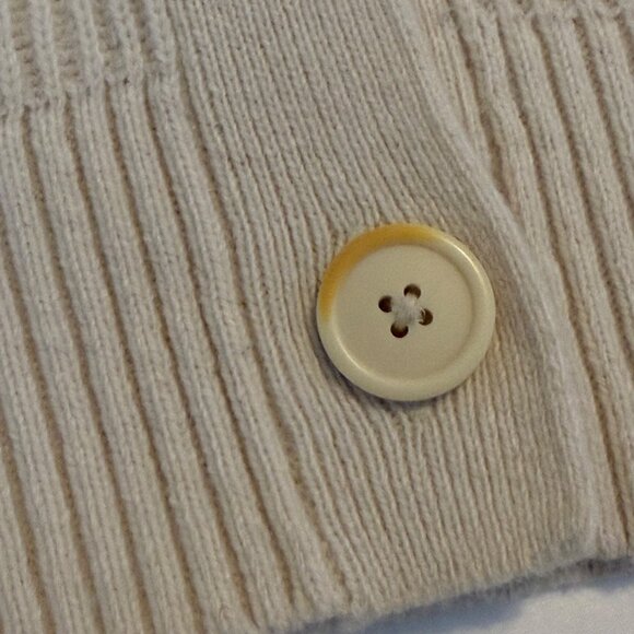 SIZE SMALL Patagonia Wornwear Recycled Wool Cream Button Front VNeck Cardigan - Picture 5 of 11